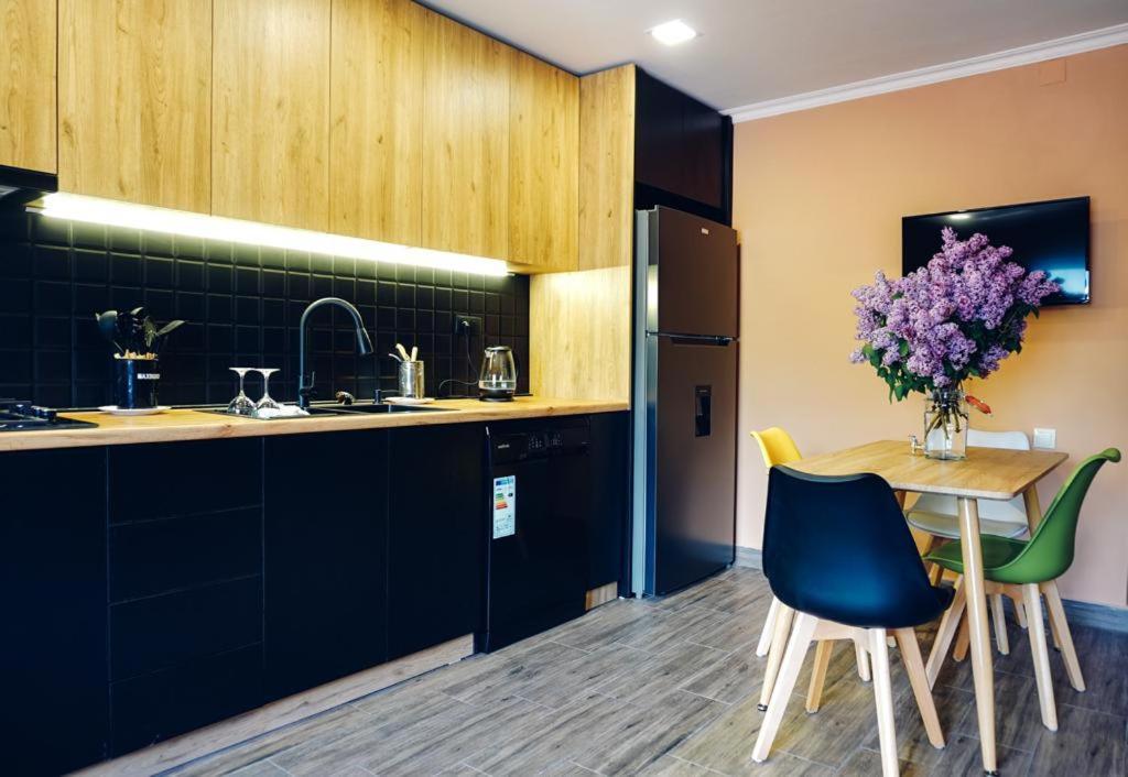 Holiday Home คัซเบกี ภายนอก รูปภาพ